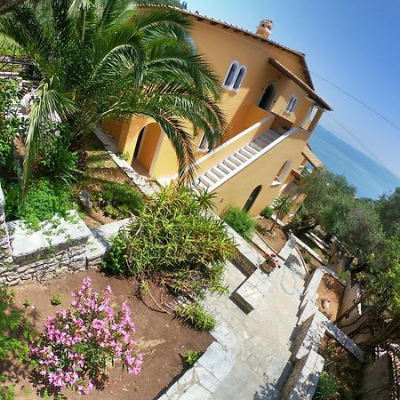 Silent Bay Apartments Katávolos Zewnętrze zdjęcie