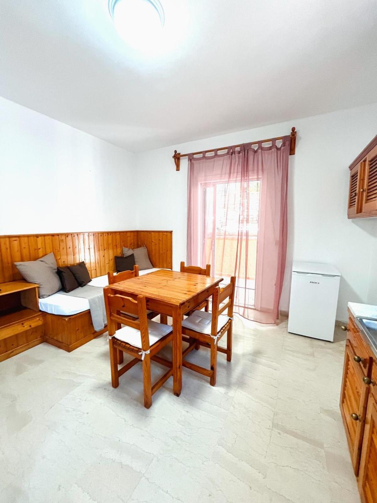 Silent Bay Apartments Katávolos Zewnętrze zdjęcie