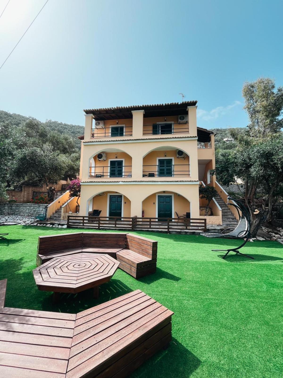 Silent Bay Apartments Katávolos Zewnętrze zdjęcie